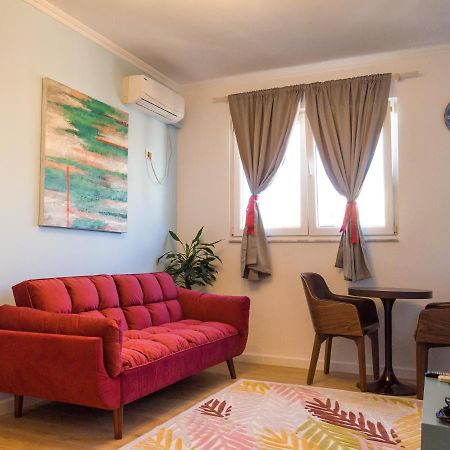Bright Apartment Close To City Center Tirana Exterior foto